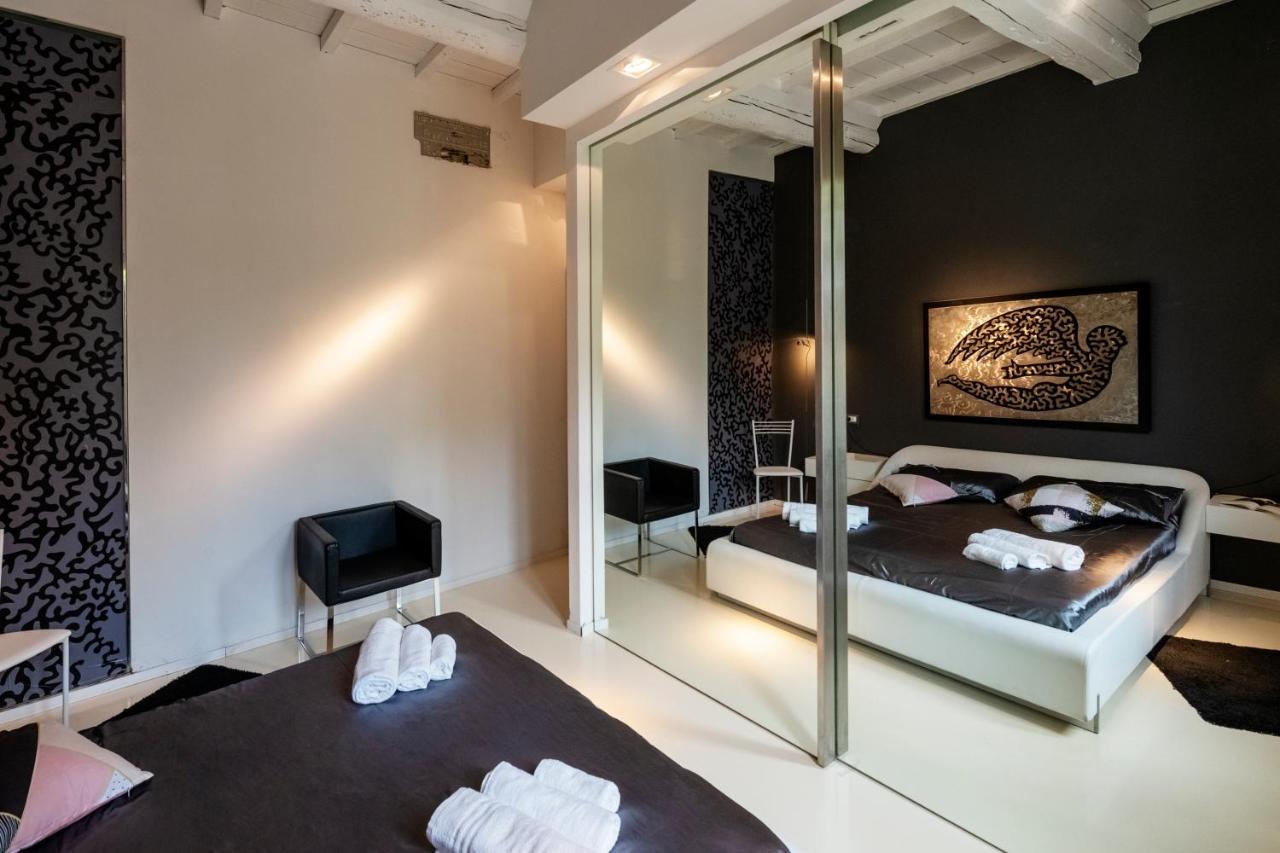 Charming Flat In Centro A Ferrara Con Posto Auto别墅 外观 照片